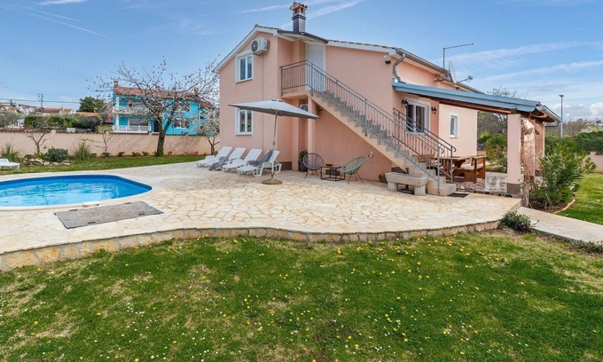 Labinci Cottage | Beautiful villa for up to 6 persons with private pool and garden