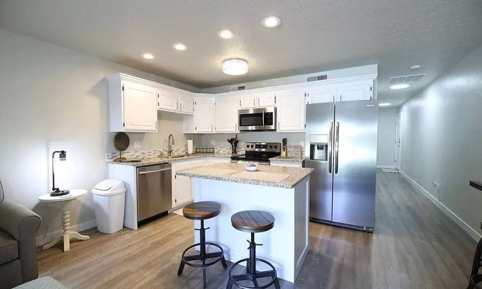 St. George Condo | Beautifully Remodeled Condo - Fountain Views