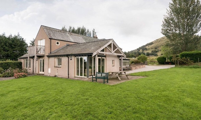 Penrith Cottage | BECKWOOD, pet friendly, luxury holiday cottage in Keswick