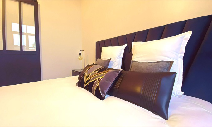 Lieu-Saint-Amand Bed & Breakfast | bed & Breakfast