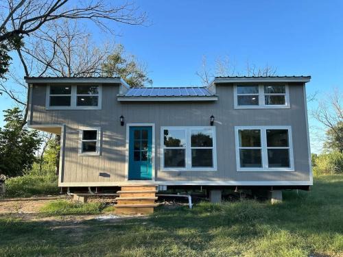 Garfield House | Bed in Modern Shared Luxury Tiny Home