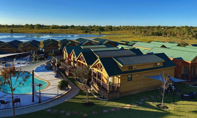 Willis Cabin | Belas Resort Tiny Home #111