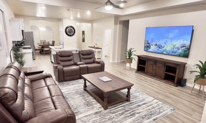 Las Cruces House | ⭐️Bella Casita w/3BR and Mountain View