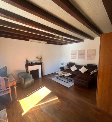 Marcillat-en-Combraille House | Belle campagne