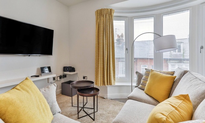 Muston Apartment | Belle House, Apt 6