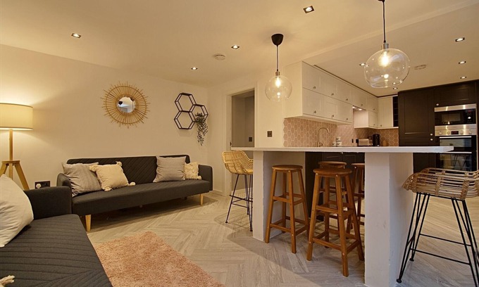 Scotforth House | Bellerose 5
