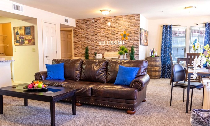 Lubbock Apartment | Bellissimo Tuscan Getaway - ADA - King bed Close to food
