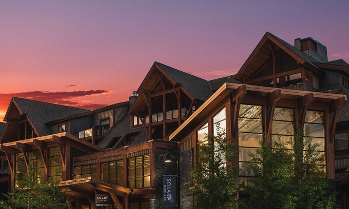 Canmore Hotel | Bellstar Suites at Solara Resort