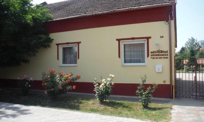 Oroshaza House | Belvárosi Vendégház