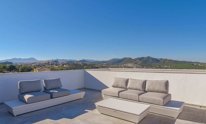 Cansalades Villa | Belvilla by OYO Casa Leda