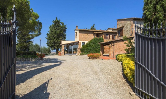 Castelfiorentino House | Belvilla by OYO PiniOlmo