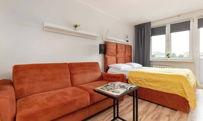 Kamienna Gora Apartment | Bema 29C | Gdynia | Bright Studio | Near Centre