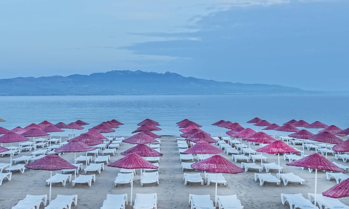 Dagbelen Hotel | Bendis Beach Hotel