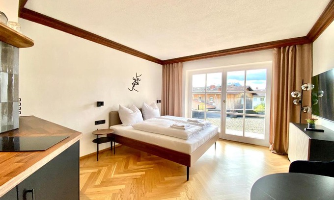 Enzensberg Apartment | Best Butler Mountain Glory Apartment Bergblick I Küche I Terrasse I Parkplatz I Netflix I Seenähe