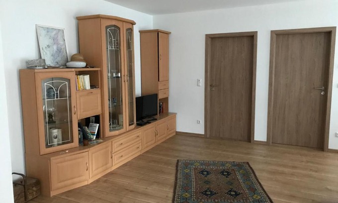 Pfaffing Apartment | Best for fife
