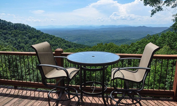 Bostic Cabin | Best View in NC, Totally Private! Burn Pit, & Pool table.