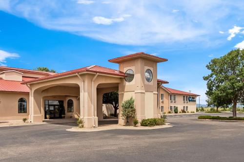 Moriarty Hotel | Best Western Moriarty Heritage Inn