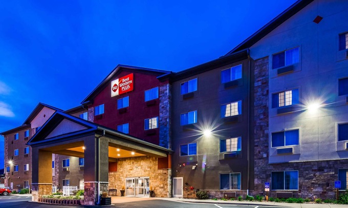 Blaine Hotel | Best Western Plus Blaine at the National Sports Center
