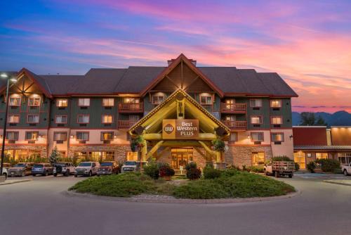 East Kootenay Hotel | Best Western Plus Fernie Mountain Lodge