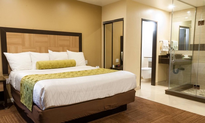 Eagle Rock Hotel | Best Western Plus Glendale