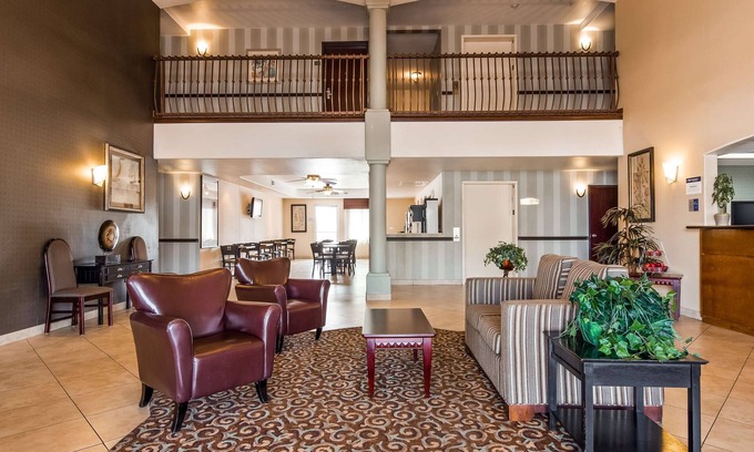 Brawley Hotel | Best Western Plus Main Street Inn