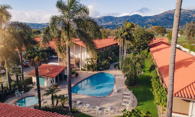 North State Hotel | Best Western Plus Pepper Tree Inn