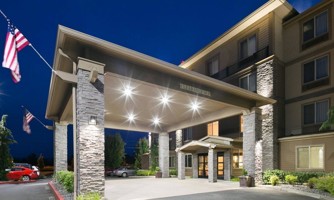 Washougal Hotel | Best Western Plus Port of Camas - Washougal Convention Center