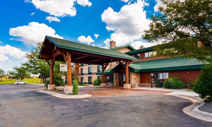 Sidney Hotel | Best Western Plus Sidney Lodge