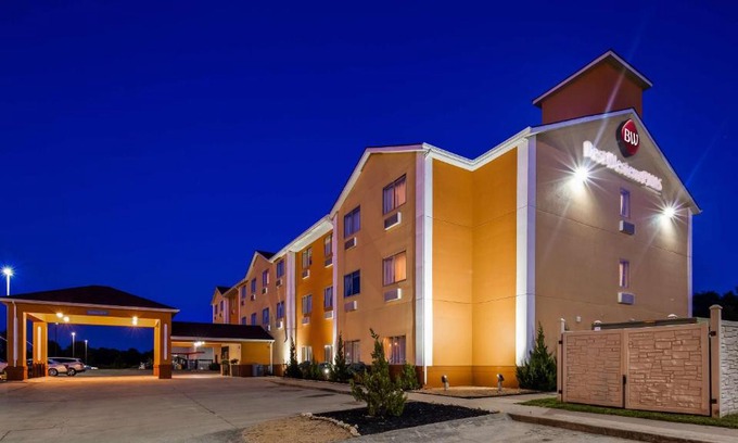 Harrison Hotel | Best Western Plus Whitewater Inn