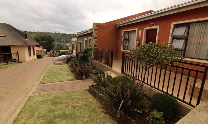 Phuthaditjhaba Apartment | Bethesda Exclusive Selfcatering Guesthouse,