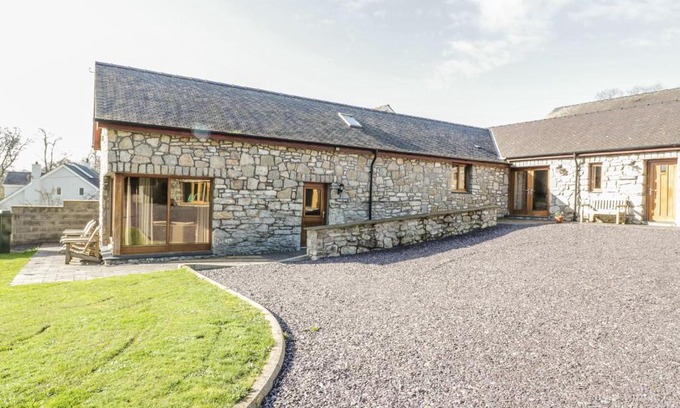 Penmon House | Beudy Bach