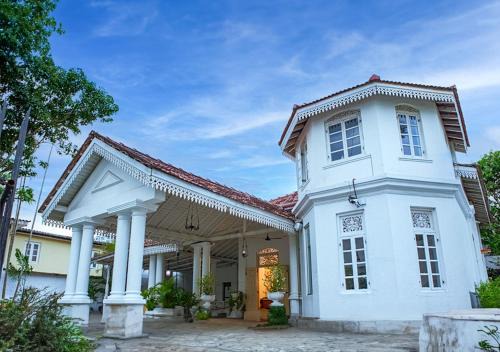Mount Lavinia House | Beverly Villa