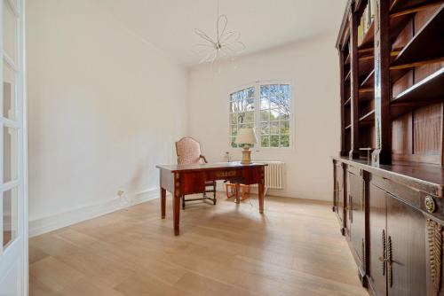 Est Villa | Bibémus