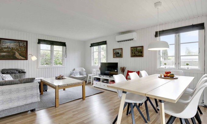 Kirke Hyllinge House | 🌞 Big renovated cottage with soul and love 🌞