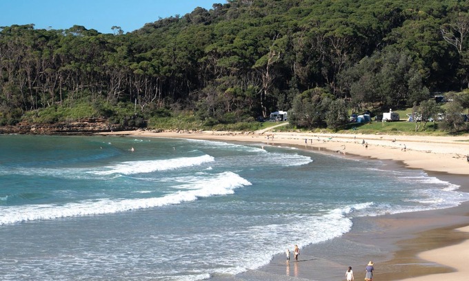 Kioloa House | Big Sur perfectly positioned in Kioloa, boasting all the modern amenities and Pet friendly