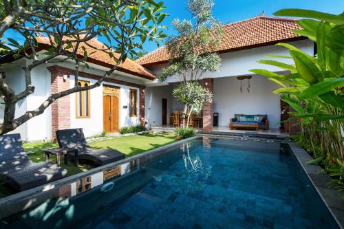 Nyuh Kuning Villa | Bijia Villa w Private Pool - Peaceful Quiet Luxury Villa - Near Monkey Forest