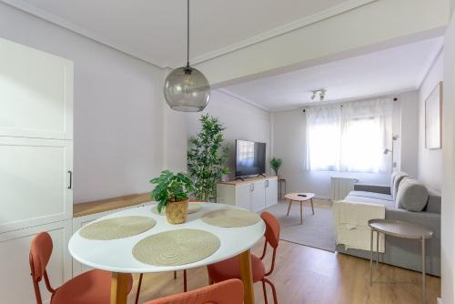 Barakaldo Apartment | Bilbao Barakaldo a 5min BEC 12min Bilbao
