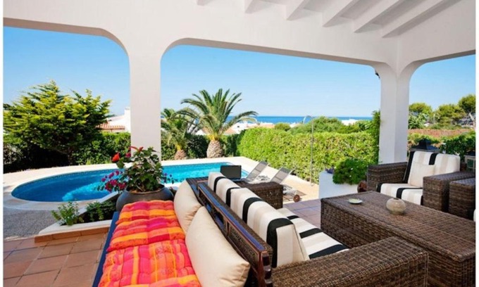 Binibequer Vell Villa | BINI CEL for 6 pax Heated Pool on request