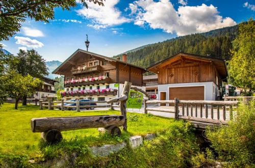 Bad Hofgastein House | Bio Bauernhof Schweizerhof