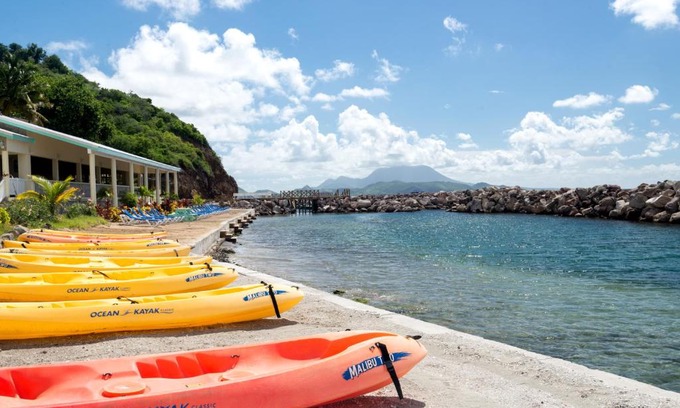 Frigate Bay Hotel | Bird Rock Beach Hotel