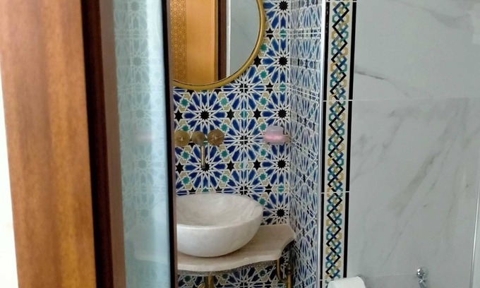 Borj Erras Bed & Breakfast | BIT LELLA: sea view