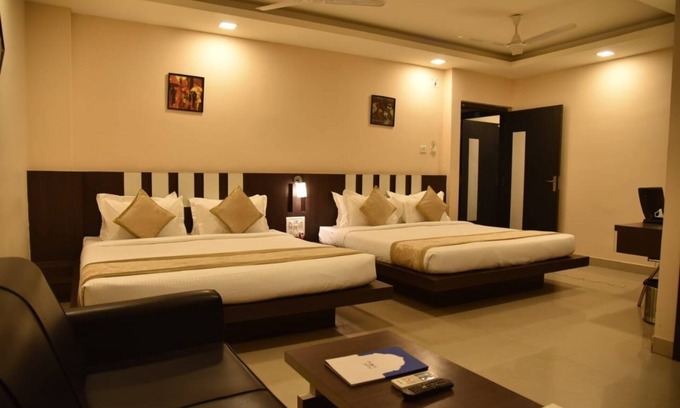 Deoghar Hotel | Biznotel by Pride Deoghar