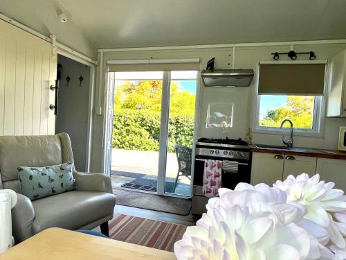Lincoln House | Blackbird Cottage