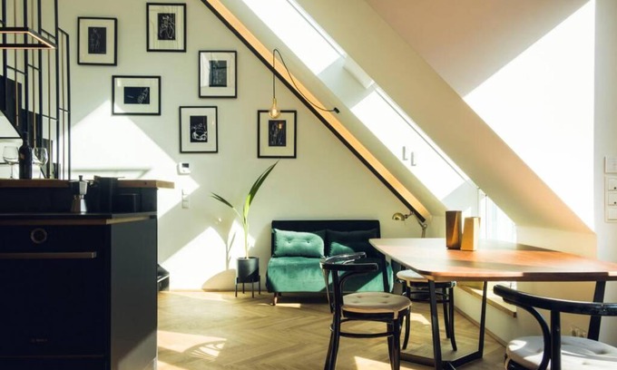 Meidling Apartment | Blackriver Loft Vienna mit gratis Parkplatz nahe Schönbrunn und U6