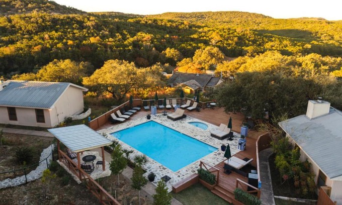 Wimberley Bed & Breakfast | Blair House Inn and Spa