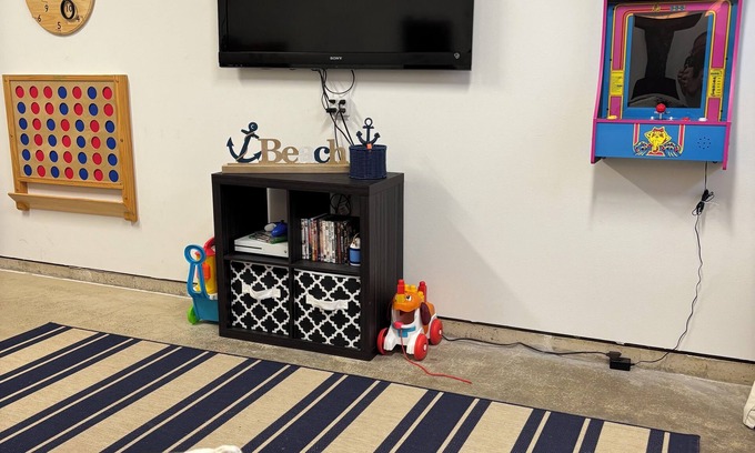 Ocean Shores Cottage | Blue Anchor Cottage - pet friendly retreat! Game Room! Walk to beach!