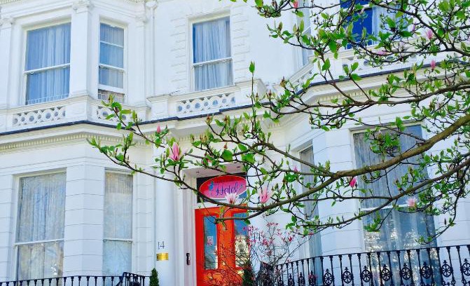 Pembridge Hotel | Blue Bells Hotel
