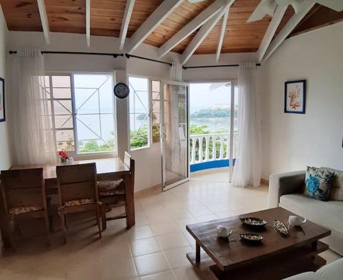 Barrio La Fortaleza Vieja Apartment | BLUE HOUSE OCEAN VIEW