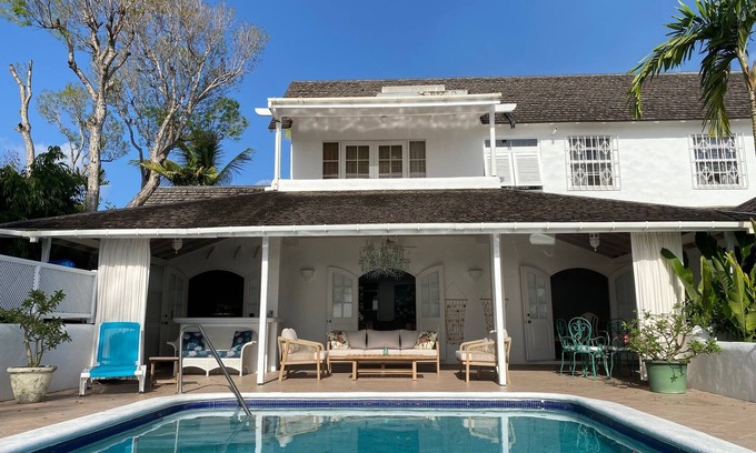 Porters Villa | Blue Marine - Quiet Charming Villa & Cottage - Stunning Sea Views