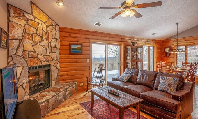 Blowing Rock House | Blue Mist